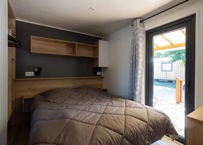 Camping Sites Et Paysages Les Pres Hauts