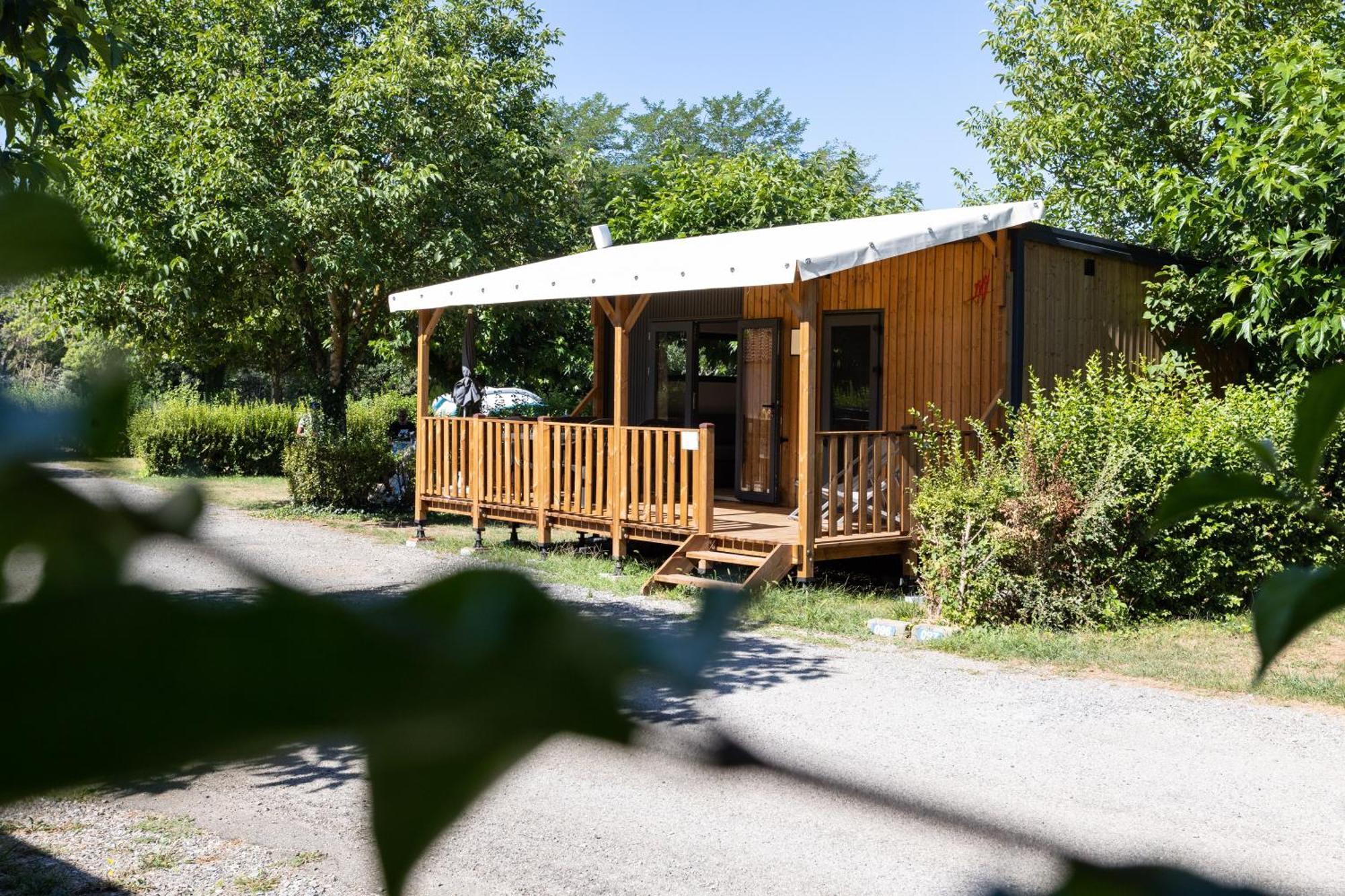 Sites Et Paysages Les Pres Hauts Camping *