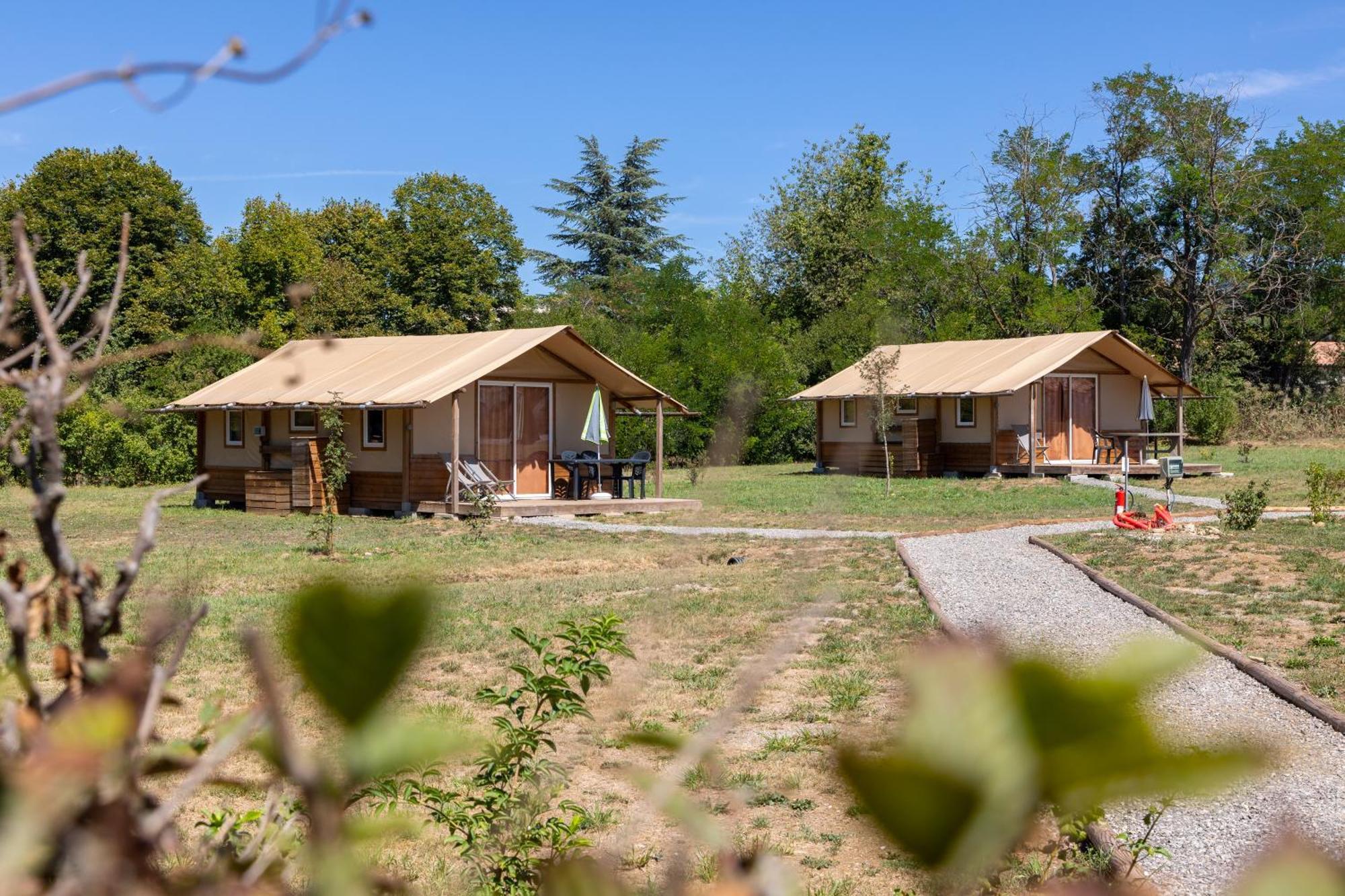 Campsite Sites Et Paysages Les Pres Hauts